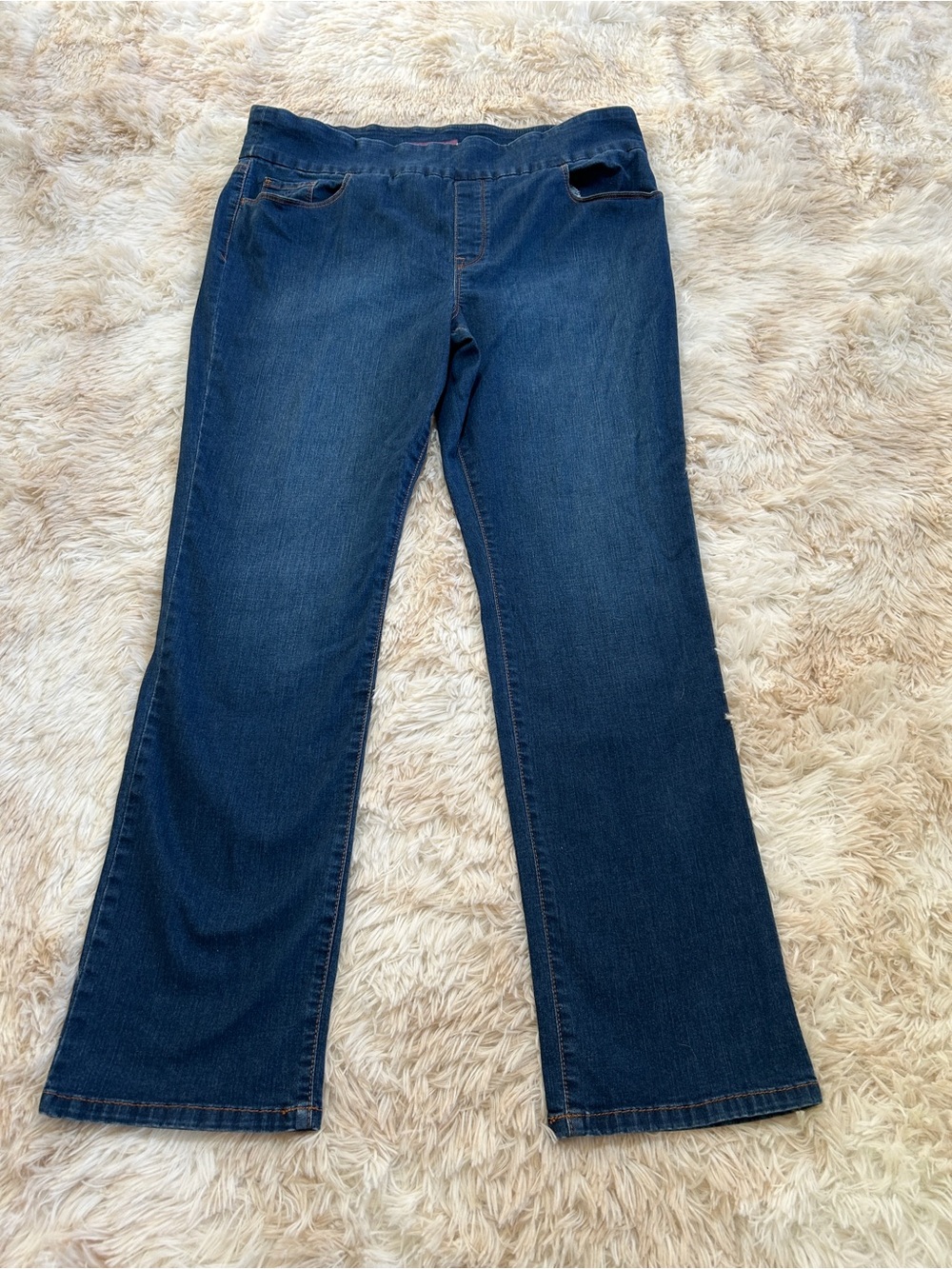 Gloria Vanderbilt Dark Blue Flare Jeans